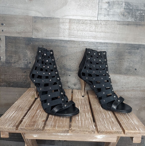 Michael Kors Sherry Caged Open Toe Ankl Booties - Picture 4 of 13